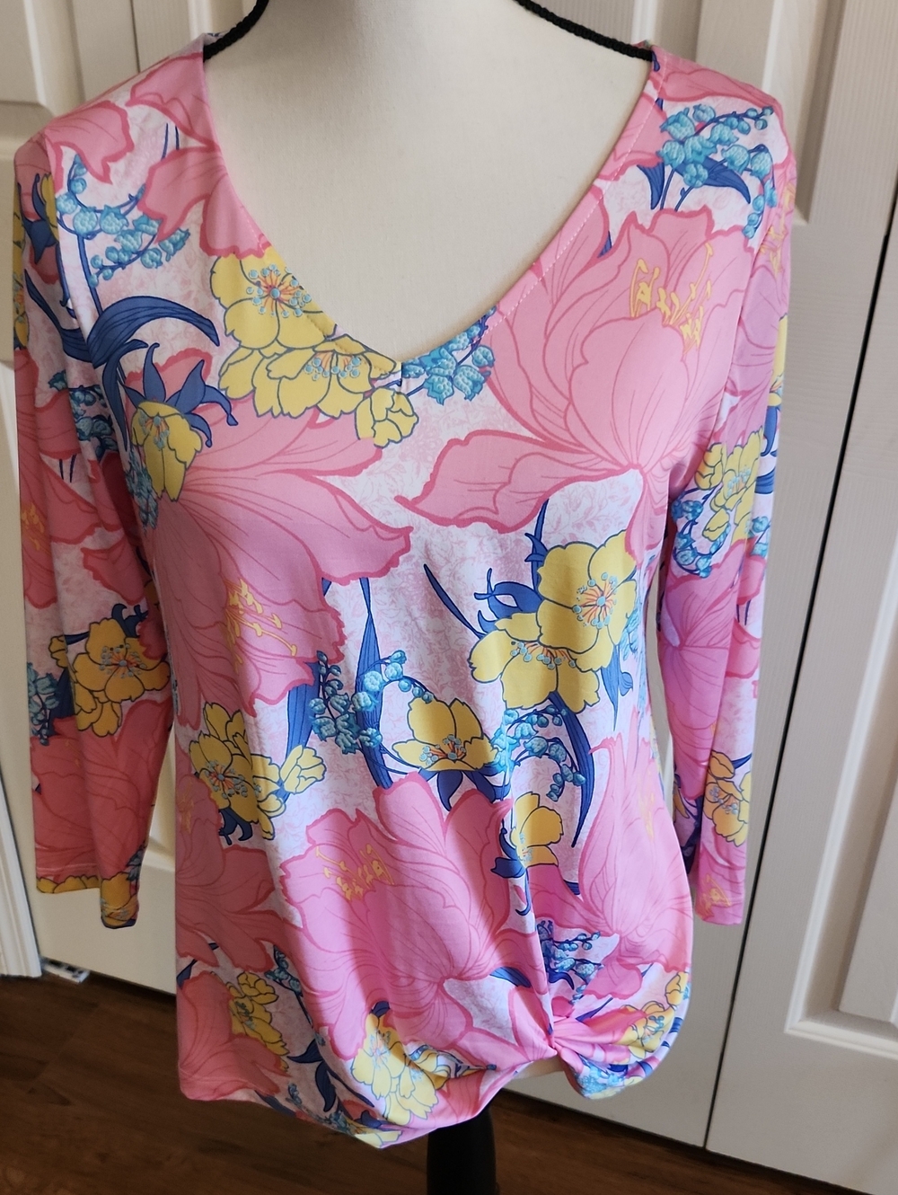 Ruby Rd. Pink Floral V-Neck Twist-Hem Tunic